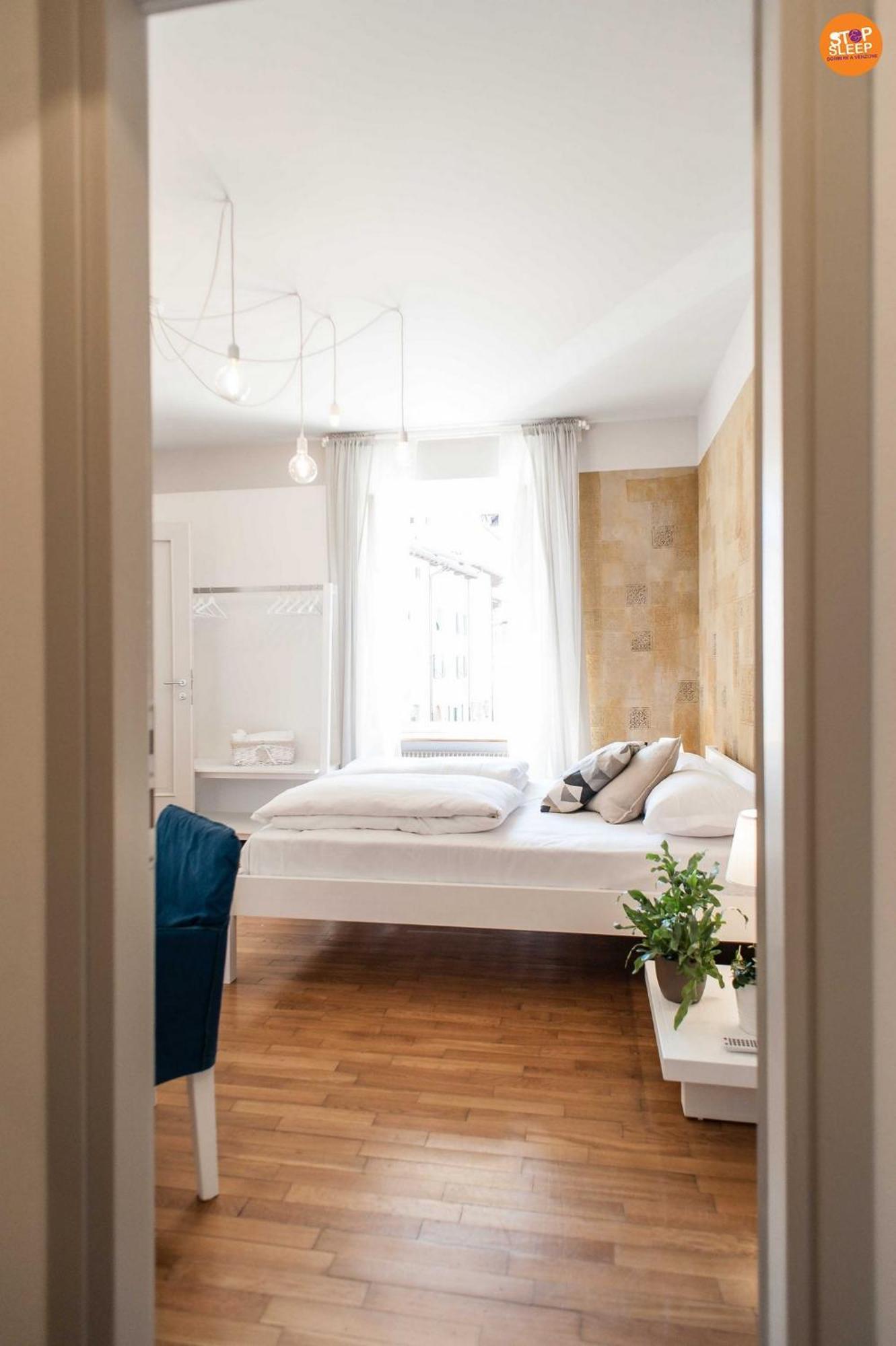 Stop & Sleep Venzone Zimmer foto